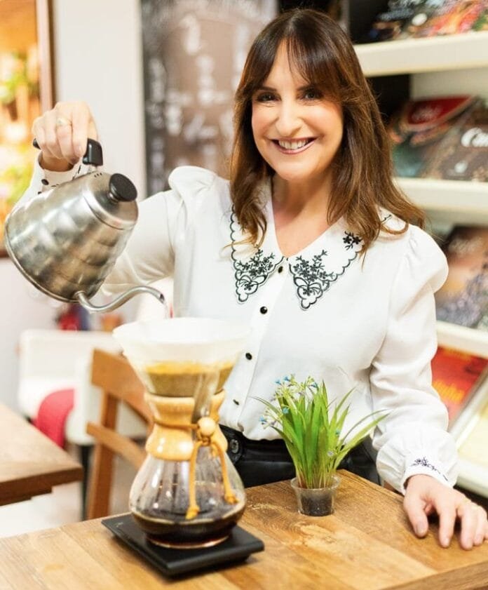 Evento gratuito será realizado no sábado, 24 de maio, e conduzido por barista com certificação internacional. Foto divulgação