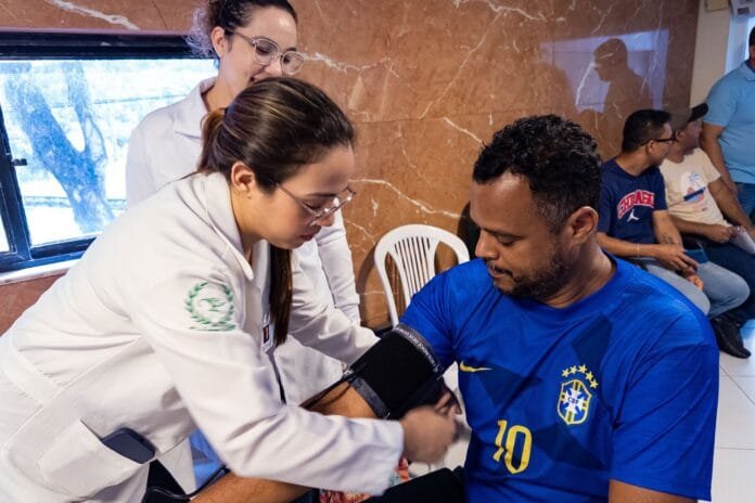 Aferição de pressão / atendimento