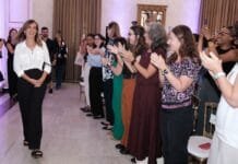 Governo do Estado do Rio de Janeiro homenageia cientista por avanço inédito no tratamento de lesões medulares