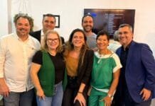 Convention Bureau de Nova Friburgo se torna regional e fortalece integração turística no interior do RJ Secretária de Turismo Marilena Sarmento ( de óculos ) e lideranças regionais juntas por um novo momento de desenvolvimento integrado.