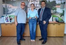 Vassouras pode sediar Congresso de Diretores de Jornais do Interior do RJ Foto com Prefeita Rosi Silva se reúne com Marcelo Cunha e Marlos França para discutir a possível realização do Congresso de Diretores de Jornais do Interior em Vassouras.