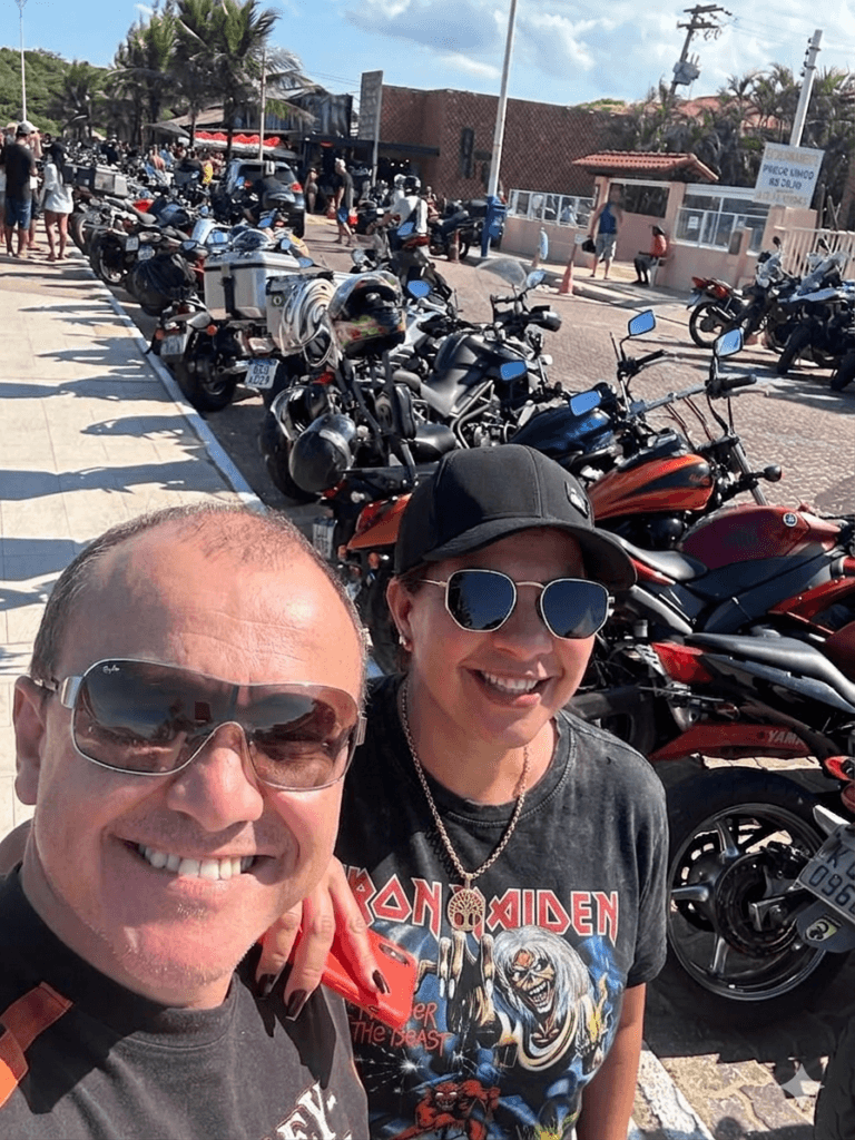 foto de Érica Castro e Marcelo Pinto já estão no clima do Ostrascycle