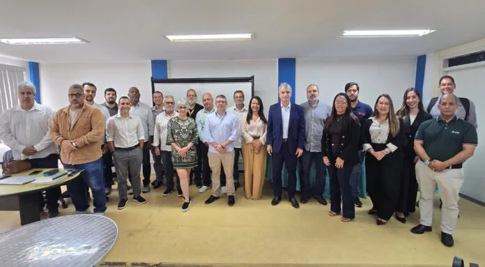 Rio das Ostras reúne empresas da ZEN em encontro sobre petróleo e gás