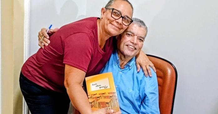 Livro Quem Educa Quem em Macaé