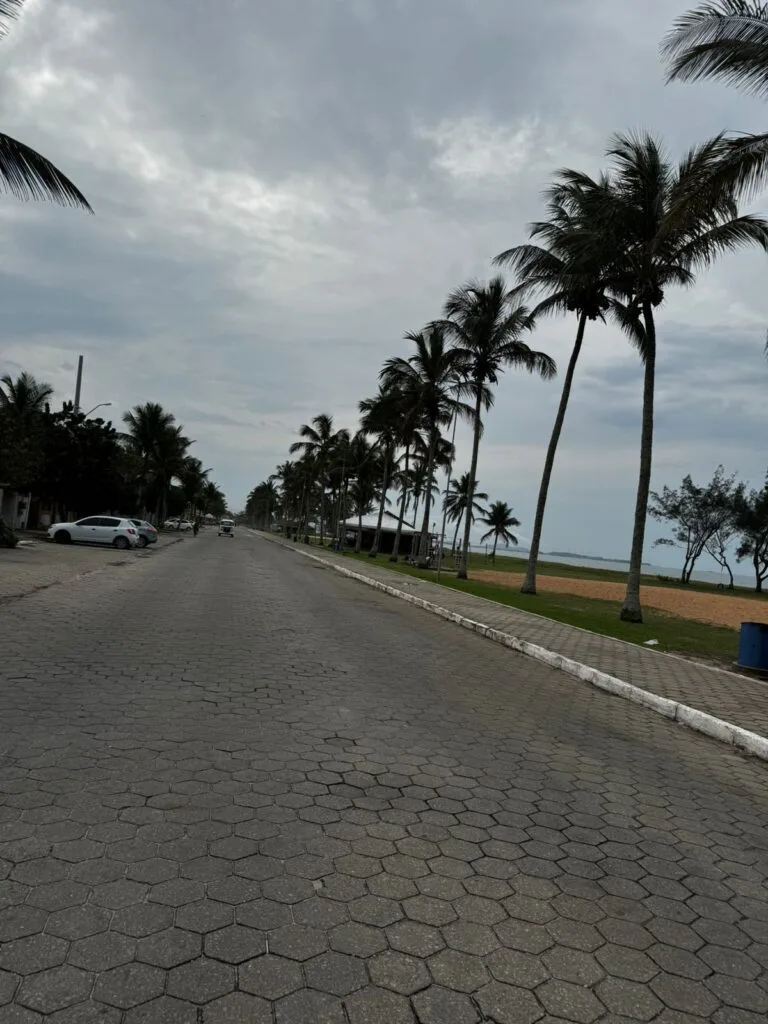 Foto da orla do Praião