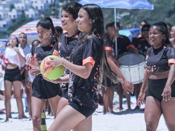 Jovens participam do Intermunicipal da Juventude na Praia dos Anjos