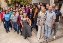 Macaé amplia transparência e permite acompanhar demandas da população pelo novo Painel da Ouvidoria Foto dos servidores da prefeitura que participaram da apresentação do painel da transparencia