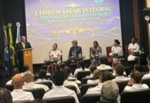 Rio das Ostras participa de seminário sobre Economia do Mar e Selo Azul Na sexta-feira (18), Rio das Ostras esteve presente em mais um momento de diálogo sobre Economia do Mar e o desenvolvimento sustentável das cidades costeiras .