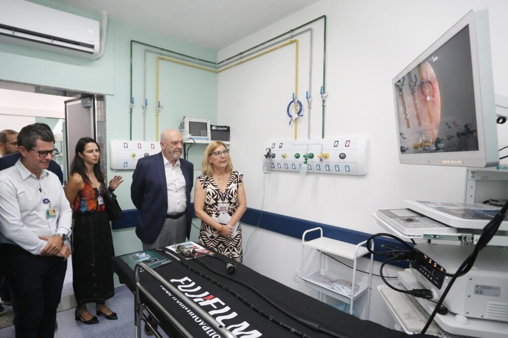 O espaço também conta com ecoendoscopia e inteligência artificial para auxiliar no diagnóstico e tratamento de doenças.